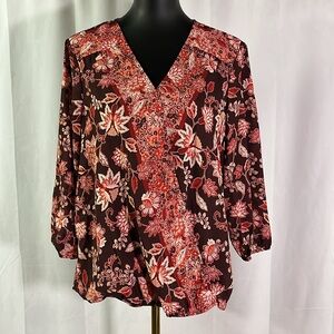 🛍 6 for $35 • Zac & Rachel Burgundy Floral Print 3/4 Sleeve Surplice Blouse